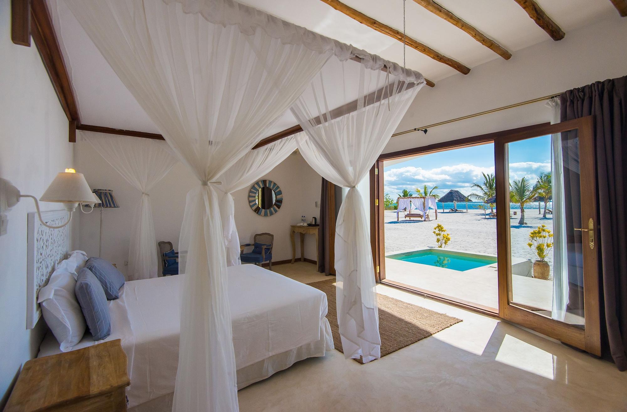 Rezort Konokono And Isaraya Luxury Overwater Michamvi
