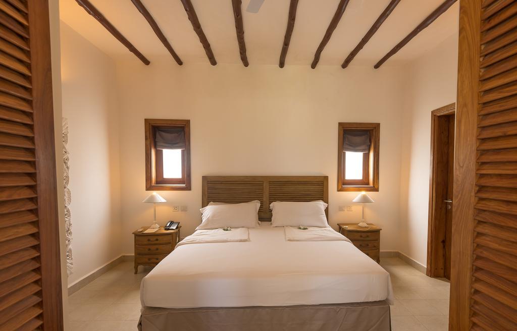 Konokono And Isaraya Luxury Overwater Michamvi